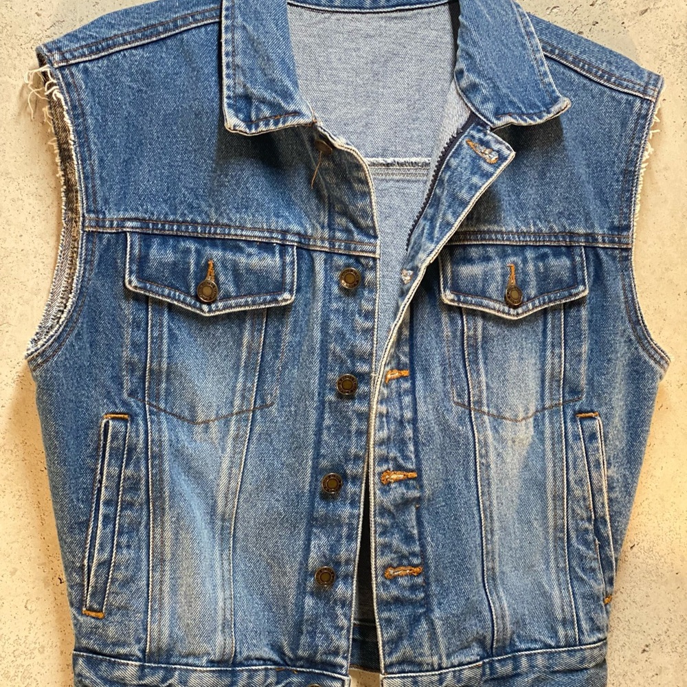 Cropped Denim Vest - NEW